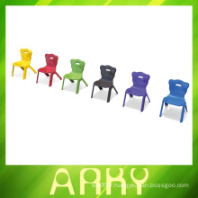 2016 Chaises en plastique pour enfants en maternelle